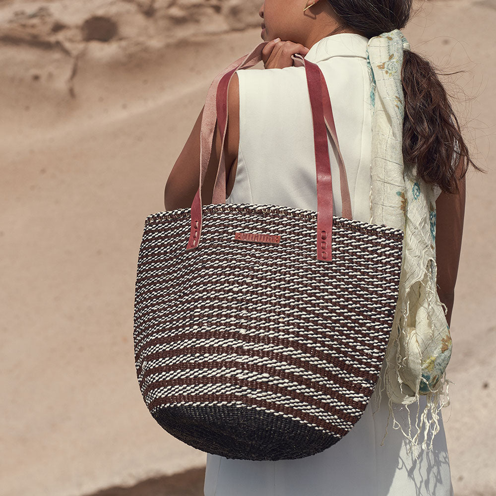 Bolso artesanal de sisal. Capazo de playa.
