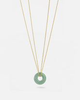 Collar con Aventurina verde en forma de círculo con cadena de Oro de 18k