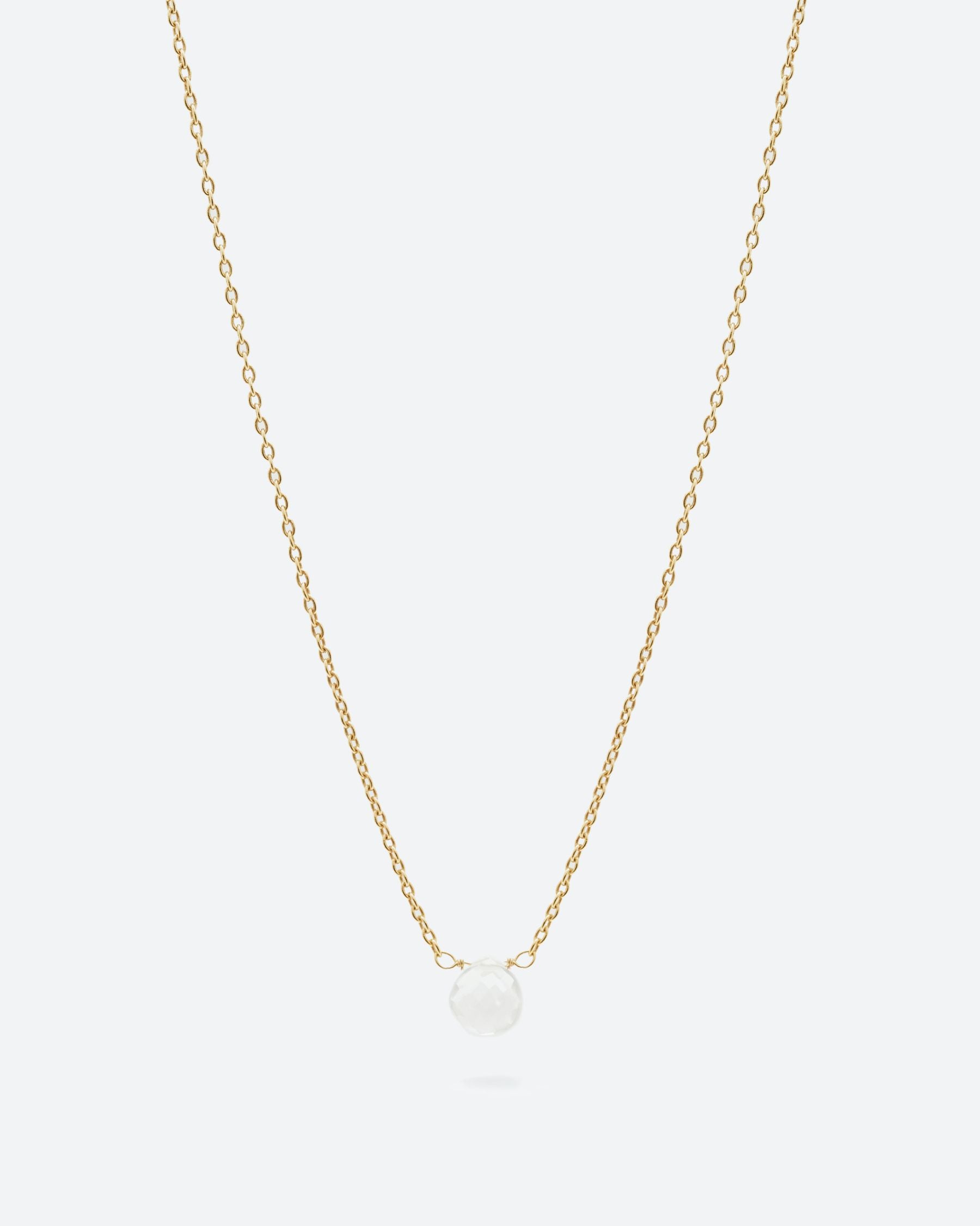 Collar bañado en oro de 18 quilates con piedra tallada en Cuarzo