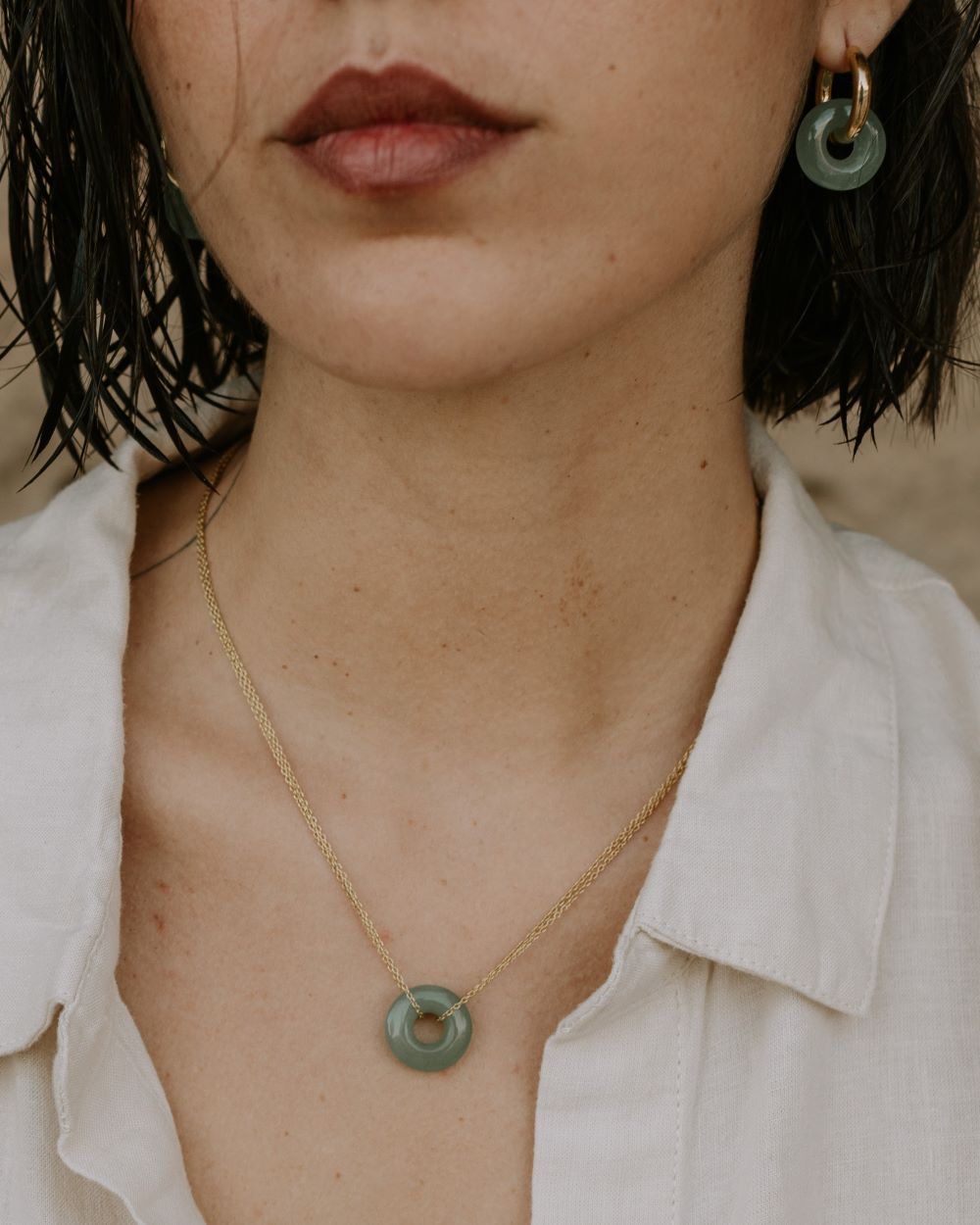 Collar y pendientes con Aventurina verde, diseño de Isla Vurma