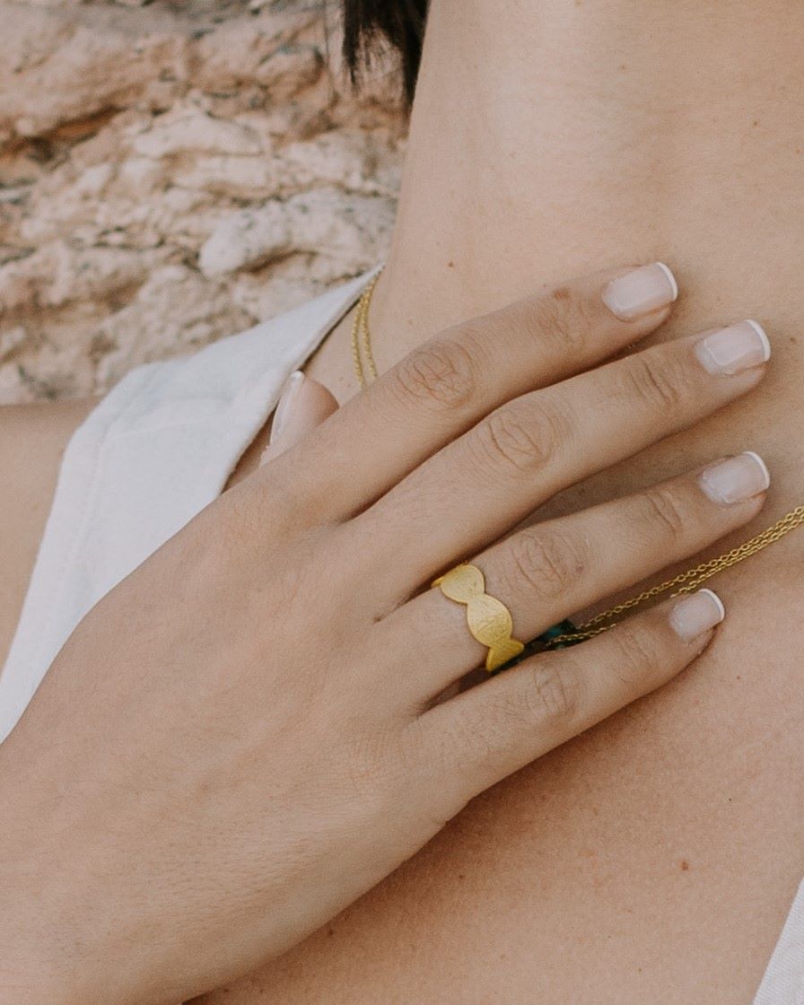 Lia Ring