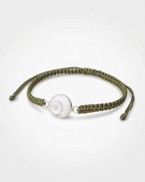 Pulsera Mavra de macramé verde con piedra natural de Santa Lucía bordeada en plata de ley 925