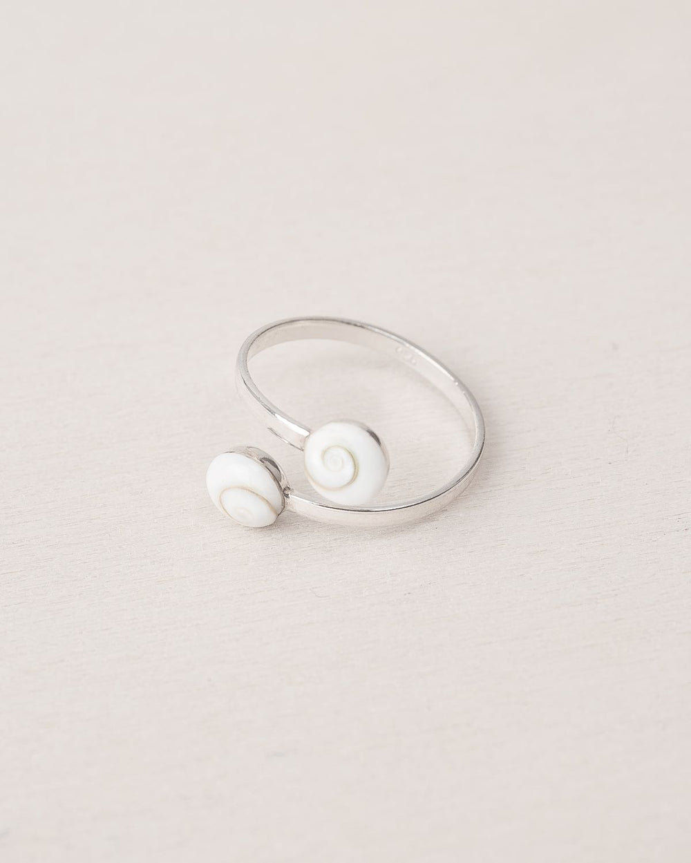 Anillo Alcari