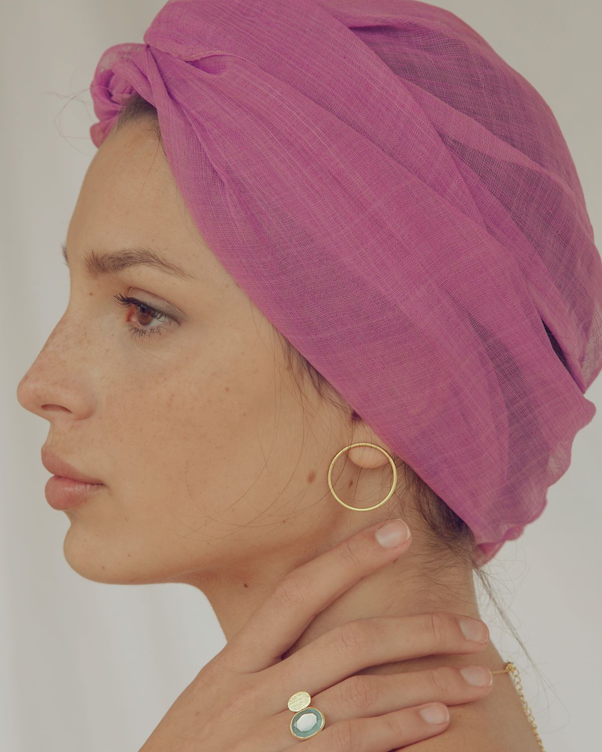 Pendientes Mondo Gold